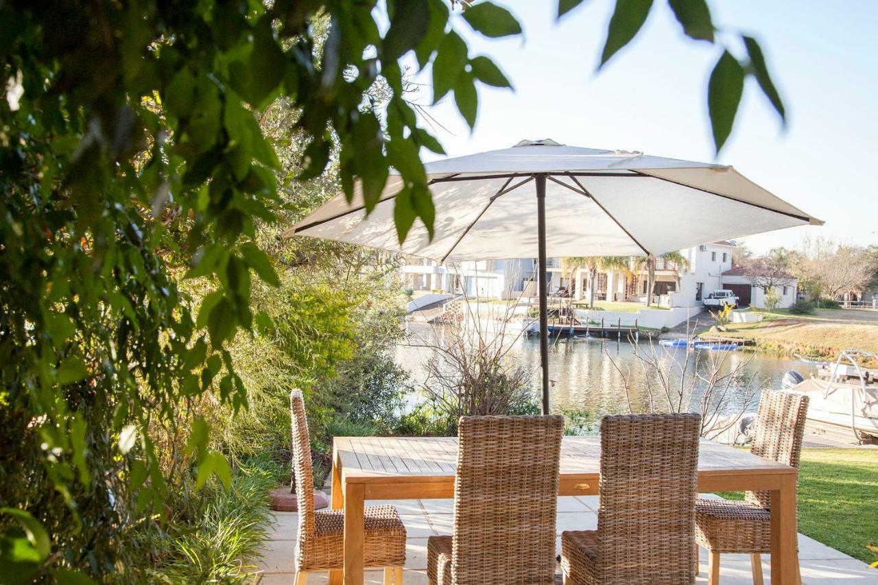 Rivendell Hotel Hartbeespoort Kültér fotó
