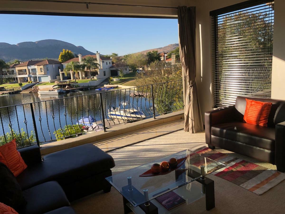 Rivendell Hotel Hartbeespoort Kültér fotó