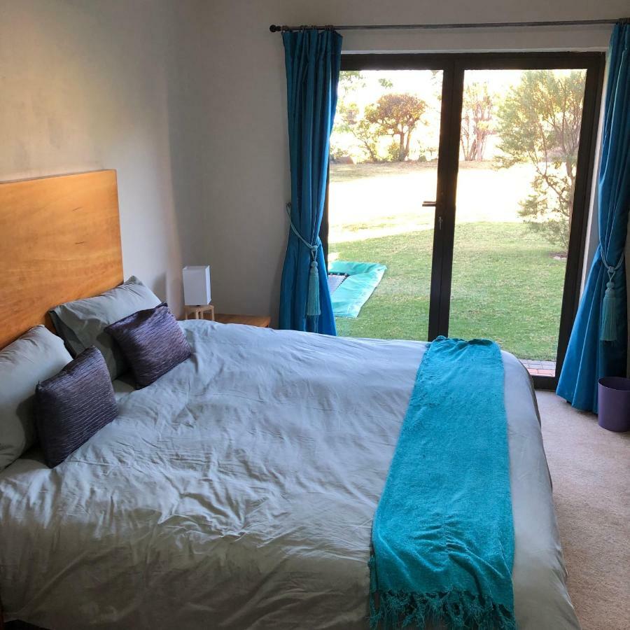 Rivendell Hotel Hartbeespoort Kültér fotó